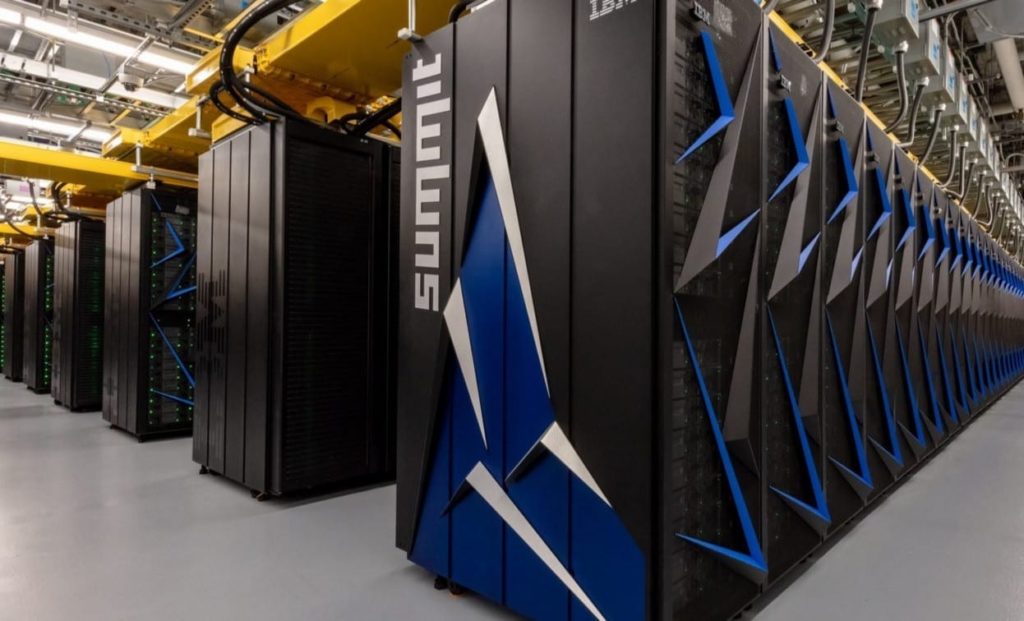 SUMMIT أشهر أجهزة الكمبيوتر العملاقة