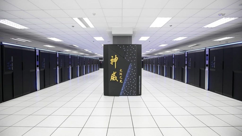 SUNWAY TAIHULIGHT أشهر أجهزة الكمبيوتر العملاقة