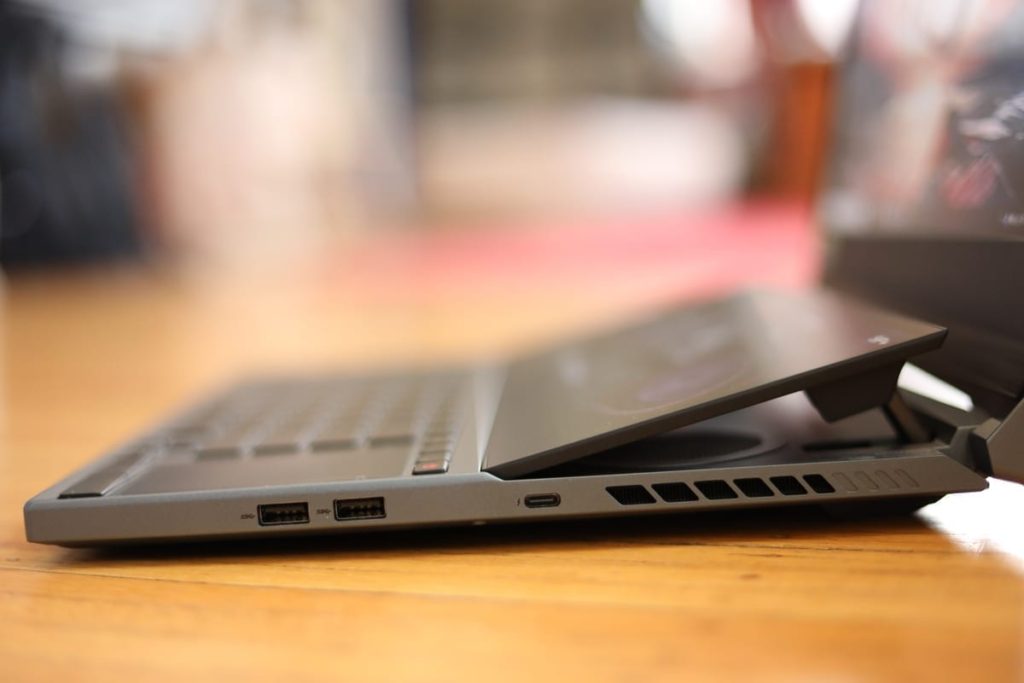 ASUS ROG Zephyrus Duo