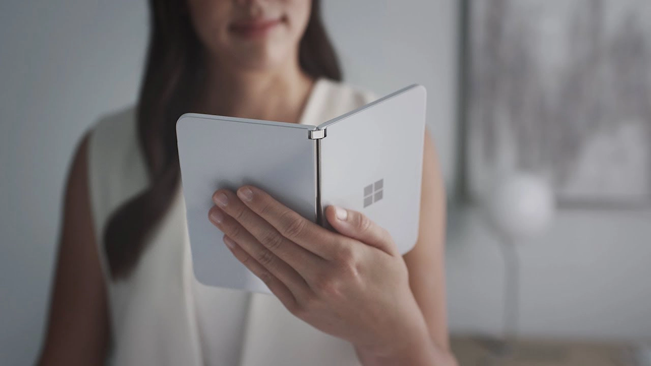 surface duo features